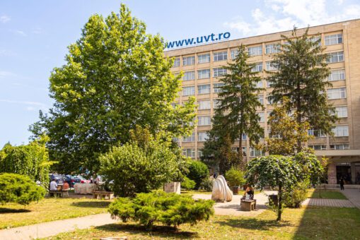 Șase programe noi de licență și un masterat atractiv, la UVT (P)